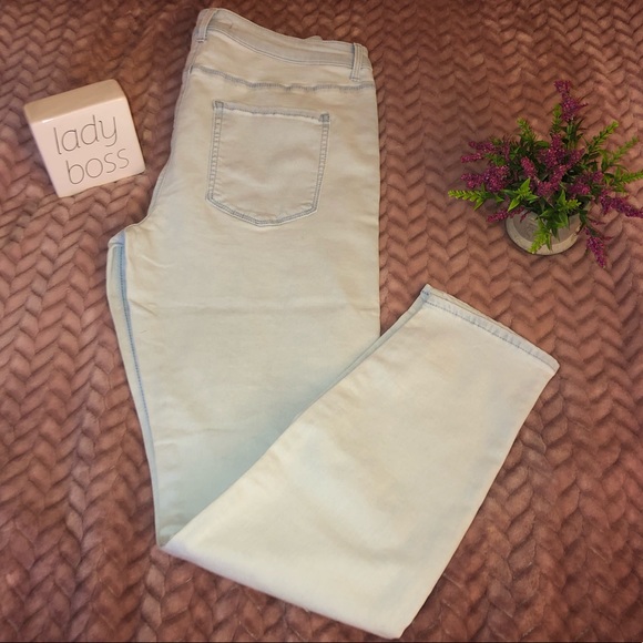 Forever 21 denim - Picture 2 of 3